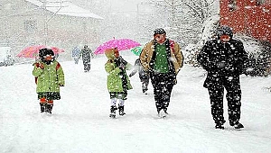 Trabzon'un Şalpazarı İlçesinde Okullara Kar Tatili!