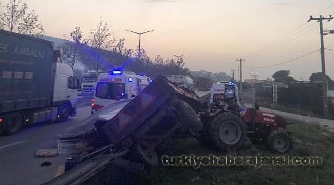 Traktör İle TIR Çarpıştı: 6 Yaralı
