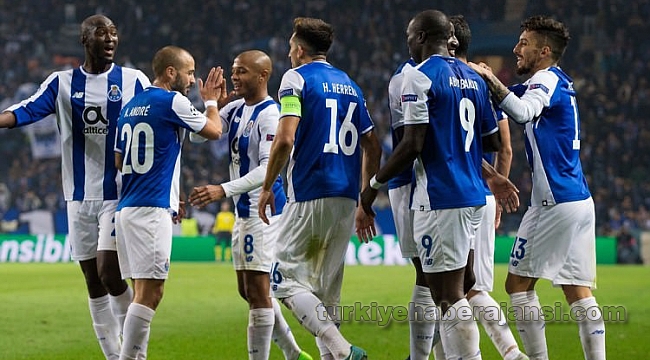Aboubakar ve Telles Şov Yaptı Porto Turladı