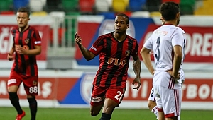 Altınordu Evinde Yıkıldı!