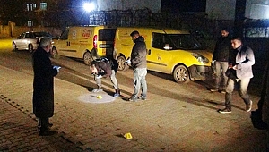 Batman'da PTT Araçlarına Saldırı
