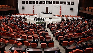 CHP'nin Belgeyle İlgili Komisyon Önergesine Ret