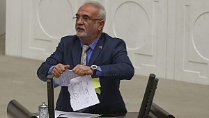 Elitaş CHP'nin Dağıttığı Belgeleri Yırttı