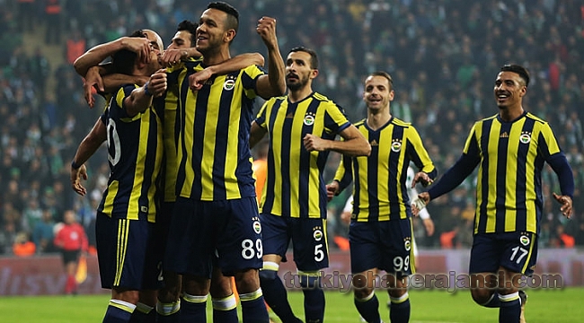 Fenerbahçe Adım Adım Zirveye!