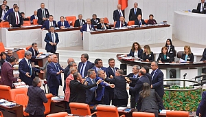 Meclis'teki Bütçe Görüşmelerinde Gerginlik