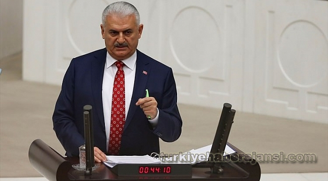 Yıldırım: Putin'in Burada Olması Tesadüfi Değil