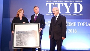 Turizm İle Cari Açık Yarıya İner