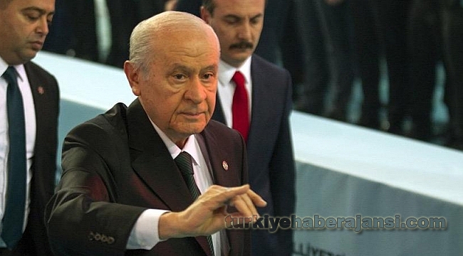 MHP'de Bahçeli Yeniden Genel Başkan Seçildi