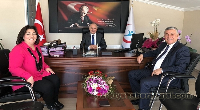 ‘Sağlık Çalışanlarının Görevi Çok Kutsal’