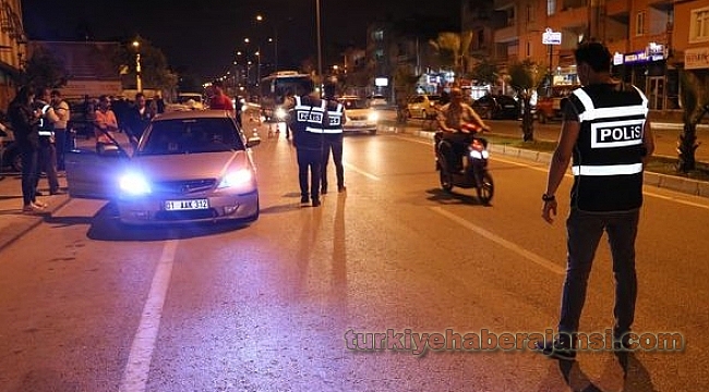 Adana'da Hava Destekli Dev Asayiş Uygulaması