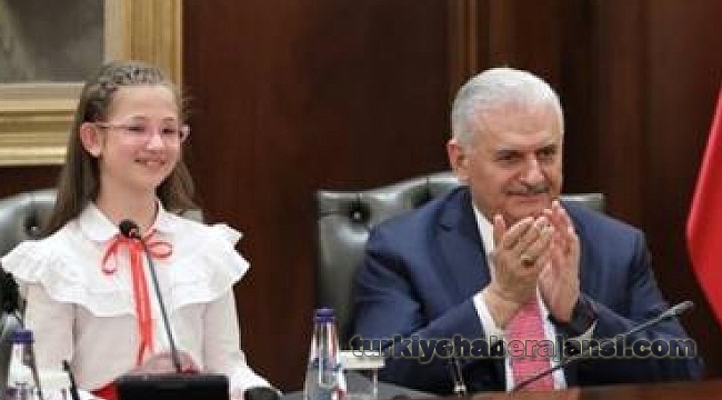 Başbakan Binali Yıldırım Koltuğunu Devretti