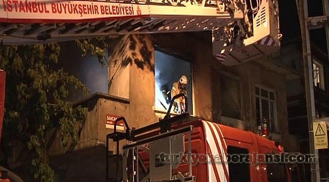 Ümraniye'de Korkutan Yangın!