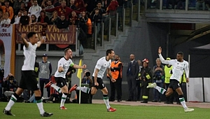 Devler Ligi'nde 6 Gollü Müthiş Maç