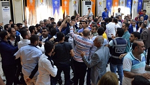 Diyarbakır AK Parti Aday Tanıtım Toplantısında Arbede