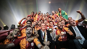 Galatasaray 21. Şampiyonluğunu Kutladı