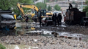 MHP'den Başkan Tuna'ya Sel Eleştirisi
