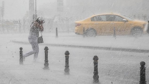 AKOM Uyardı, İstanbul'da 1 Saat İçinde Yağış Başlayacak