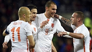 Beşiktaş Forvet Transferi İçin Bas Dost'la İlgileniyor!