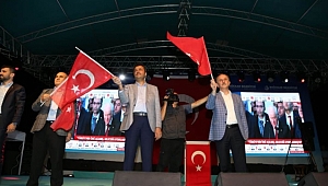 Seçim Sonucu Bağcılar’da Coşkulu Bir Şekilde Kutlandı.