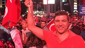 Küçükkaya, Twitter'dan İsyan Etti: Şimdi Küfredin Rahat Rahat