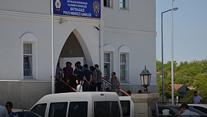 Polis, Meslektaşının Boğazını Keserek Öldürdü