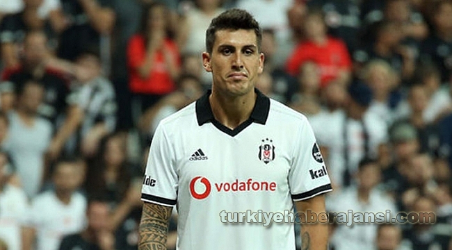 Beşiktaş'ta Enzo Roco Yedeğe Çekiliyor