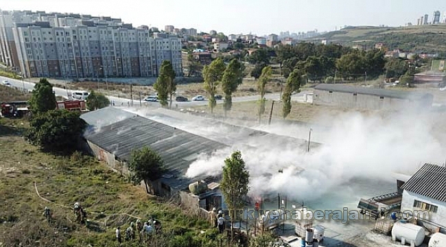 İstanbul'da Fabrikada Asit Kazanı Patladı!