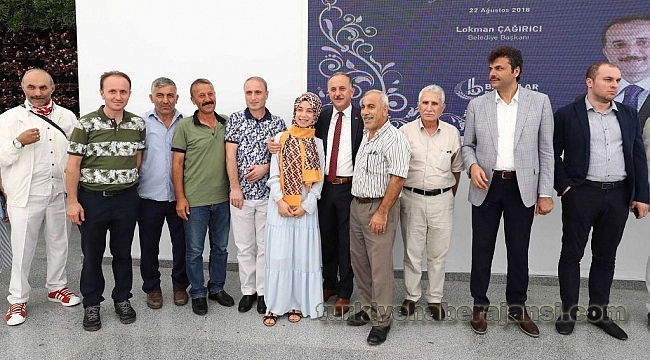 'Bayramı Güzelleştiren Şey Çocukların Gülen Yüzüdür'