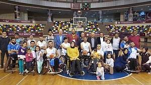 Engeli Basketbolcular Lige Galibiyetle Başladı