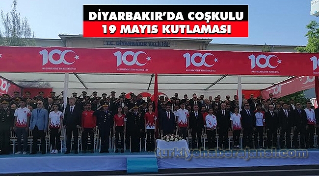 Diyarbakır'da Coşkulu 19 Mayıs Kutlaması