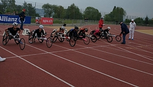 Bağcılarlı Atletler İsviçre'de 3 Madalya Kazandı