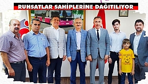 Erguvan Halk Otobüsü Ruhsatları Sahiplerine Dağıtılıyor