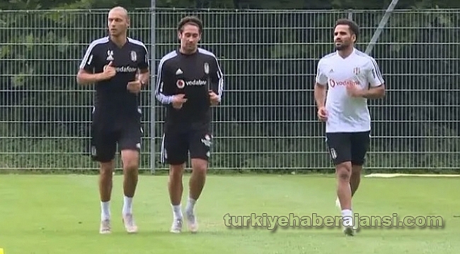 Beşiktaş'ta Douglas İlk Antrenmanına Çıktı