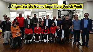 Alişan, Sesiyle Görme Engellilere Destek Verdi