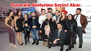 Oyunculu Gösterime Seyirci Akını