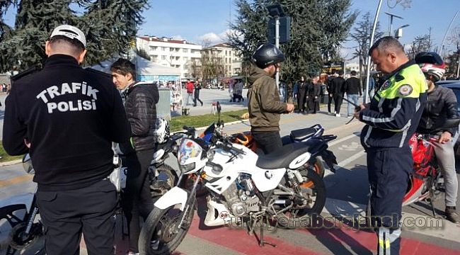 Düzce'de Motosikletler sıkı denetlendi