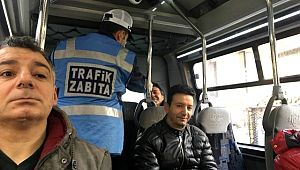 Minibüste ayakta yolcu taşıyan şoföre CEZA 