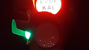 Trafik ışıklarıyla 