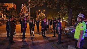Bakan Soylu, polis kontrol noktasını ziyaret etti