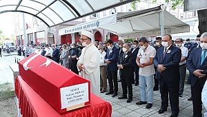Genel Müdür,şehit polisin cenaze törenine katıldı 