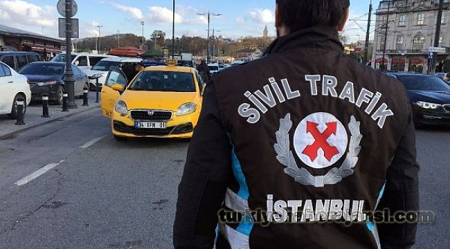 Sivil Trafik Ekipleri Hatalı Sürücülere CEZA Yağdırdı