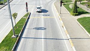 Kırmızı ışık ihlalinden 10 bin 128 sürücüye CEZA kesildi 