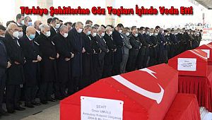 Türkiye Şehitlerine Göz Yaşları İçinde Veda Etti