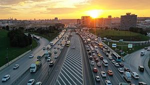 İstanbul'da Trafikte 10 Kara Noktaya DİKKAT..