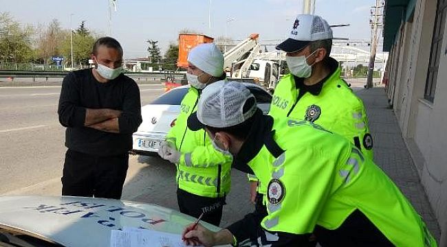 Kütahya'da bir ayda 9 bin 677 sürücüye CEZA