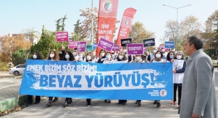 Bursa'da 'beyaz' yürüyüş!