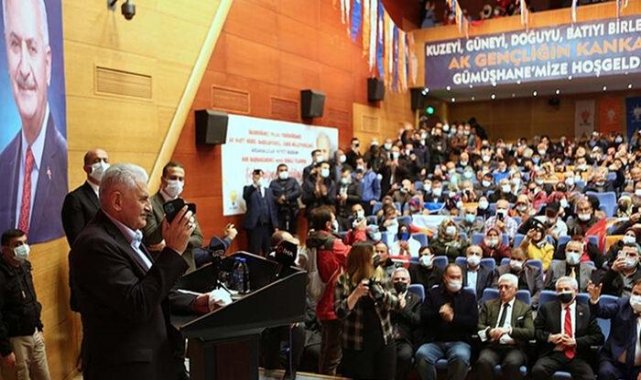 Cumhurbaşkanı Erdoğan'dan sürpriz telefon: Biz dimdik ayaktayız
