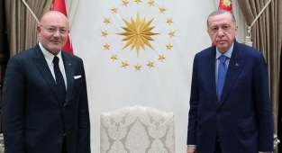 Cumhurbaşkanı Erdoğan Ferit Şahenk’i kabul etti