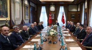 Cumhurbaşkanı Erdoğan Türk-İş Heyetini Kabul Etti