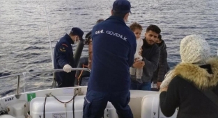 Datça’da 11 düzensiz göçmen kurtarıldı